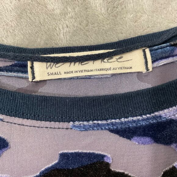 Free People We the Free Cammo velvet Tee Size S  Blue / blk Burnout Short Sleeve - Picture 2 of 9